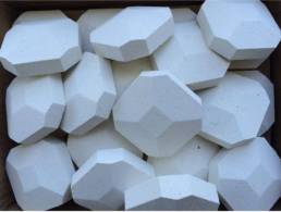 Ceramic Briquette for BBQ & Pyramid Shape Briquette
